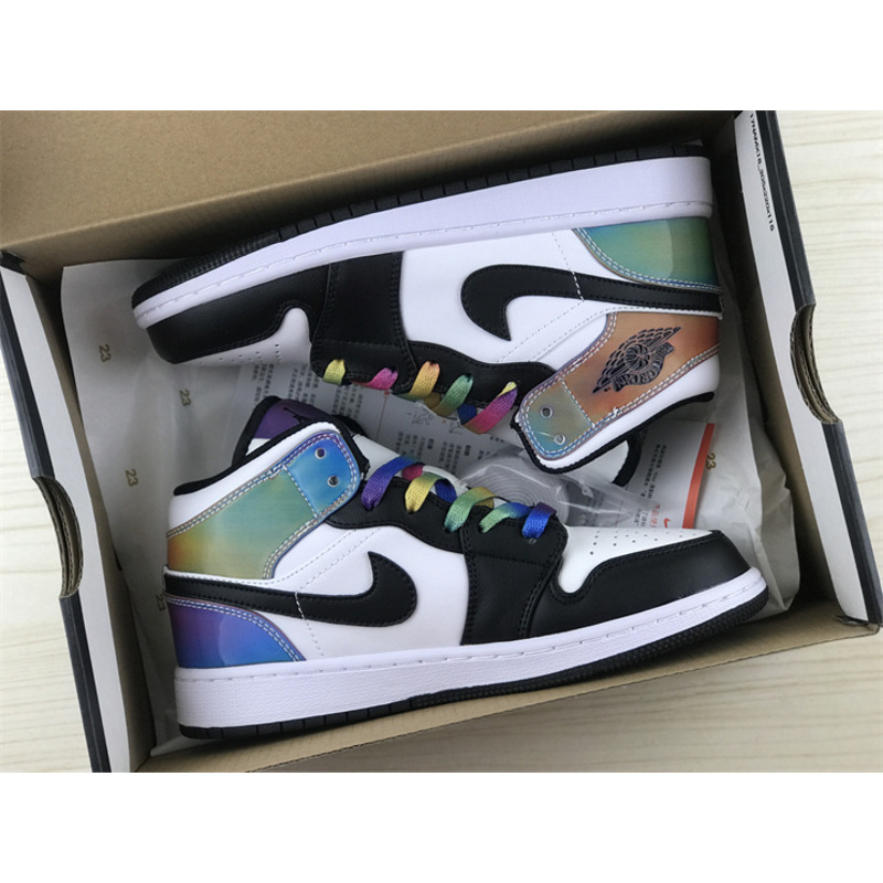 Air Jordan 1 Mid 