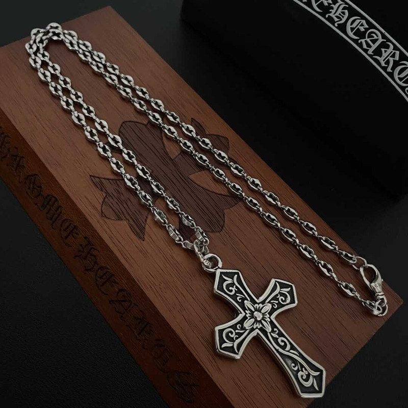 Ch*0me heart crucifixion print pendant necklace
